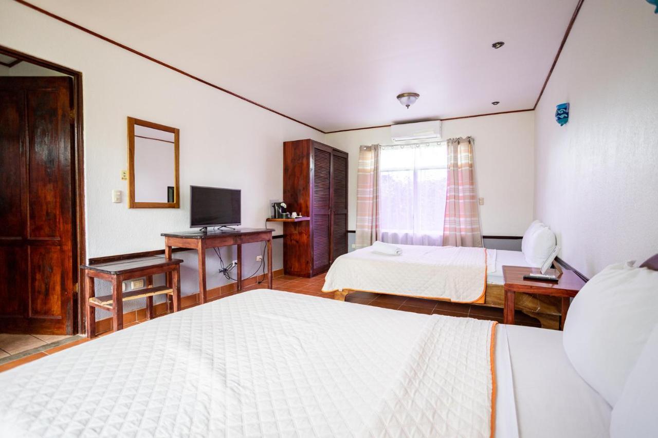 Hotel El Rancho Quepos Εξωτερικό φωτογραφία