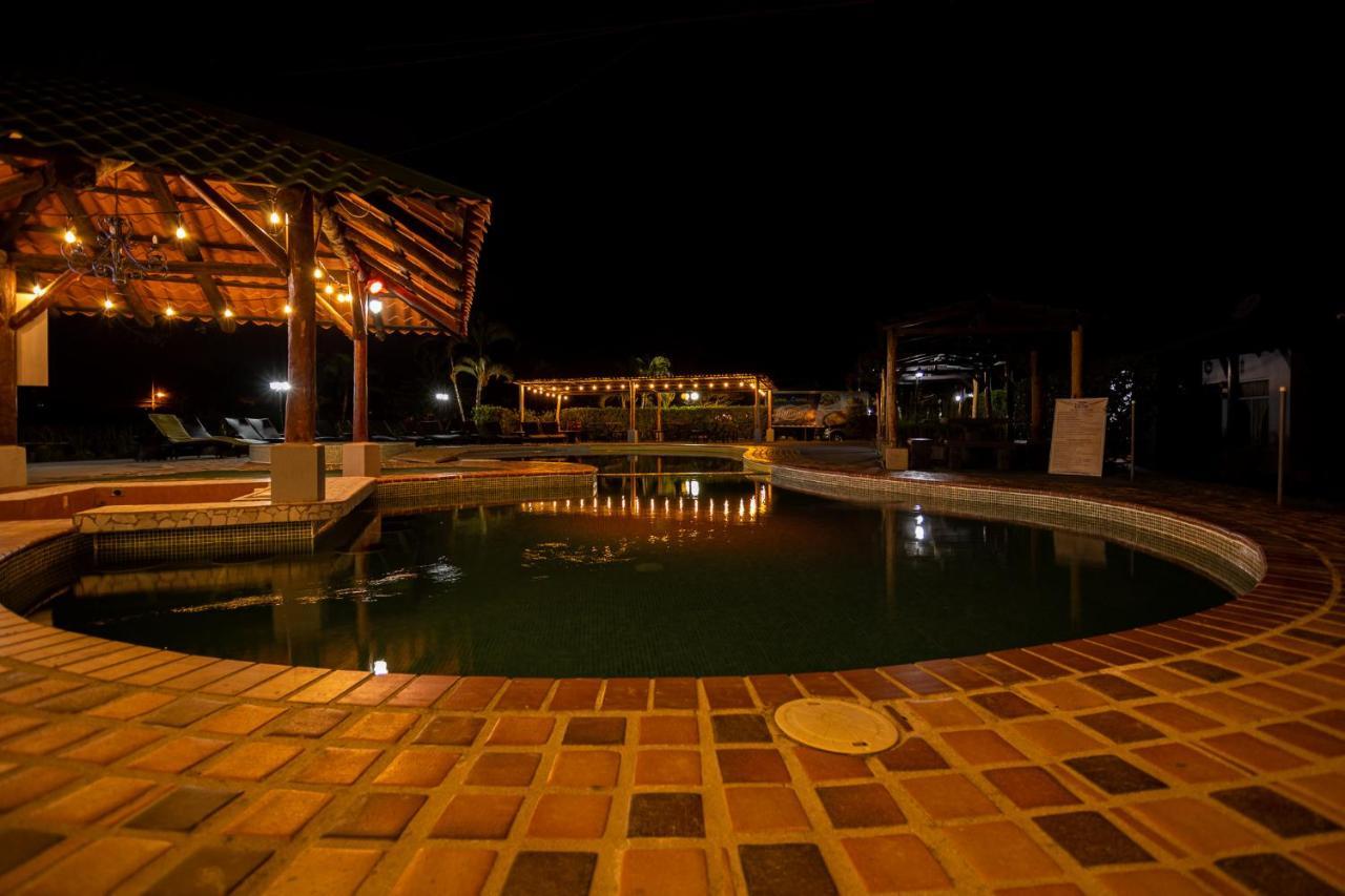 Hotel El Rancho Quepos Εξωτερικό φωτογραφία
